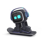 EMO: The Coolest AI Desktop Pet